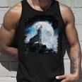 宇宙空間 オオカミ 月に遠吠えするオオカミ タンクトップ 彼への贈り物