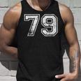 数字 79 ヴィンテージ 1979 誕生日 ヴィンテージ風 タンクトップ 彼への贈り物