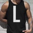 文字l アルファベットモノグラム イニシャル タンクトップ 彼への贈り物
