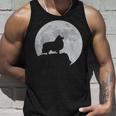月と犬のシルエット シェルティーシェットランドシープドッグ タンクトップ 彼への贈り物