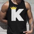 英文字 K 大文字 アルファベット モノグラム イニシャル キング クイーン クラウン タンクトップ 彼への贈り物