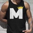 英文字 M 大文字 アルファベット モノグラム イニシャル キング クイーン クラウン タンクトップ 彼への贈り物