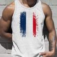 Vintage France Distressed Flag Illustration Graphic s タンクトップ 彼への贈り物