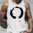 Zen Calligraphy Buddhist Enso Circle タンクトップ 彼への贈り物
