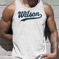ウィルソン ノースカロライナ Nc ビンテージ スポーツ グラフィック タンクトップ 彼への贈り物