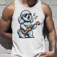 ギターを弾く犬 マルチーズプードル 面白い落書き タンクトップ 彼への贈り物