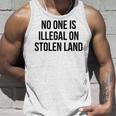盗まれた土地では誰も違法ではない タンクトップ 彼への贈り物