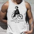 自転車に乗ったベートーベン ルートヴィグバン ベートーベン タンクトップ 彼への贈り物