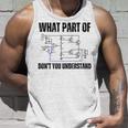 電子機器のどの部分がわからないか、エンジニアリング タンクトップ 彼への贈り物
