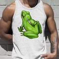 面白い邪悪なカエル サカラスティック 怒っているカエル かわいい 不機嫌な狂気 タンクトップ 彼への贈り物