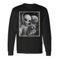 アライグマとエイリアンセルフィー、Ufo&地球写真、面白いエイリアン 長袖Tシャツ ギフトのアイデア