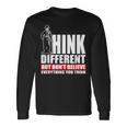 チャップリン Think Different 長袖Tシャツ ギフトのアイデア