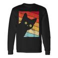 レトロな黒猫、ヴィンテージスタイルの黒猫。 長袖Tシャツ ギフトのアイデア