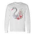 エレガントな白鳥の花 長袖Tシャツ ギフトのアイデア