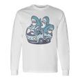 サメがたくさんトラックに 長袖Tシャツ ギフトのアイデア