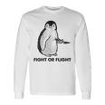 ファイト・オア・フライト・ファニー・ペンギン・パンク 長袖Tシャツ ギフトのアイデア