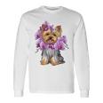 花を持つヨークシャー テリア 長袖tシャツ 長袖Tシャツ ギフトのアイデア