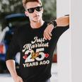Just Married 25 Years Ago シルバーウェディング 長袖Tシャツ 彼への贈り物