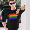 Lgbt ハートにレインボーフラッグ 長袖Tシャツ 彼への贈り物