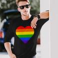 Lgbt レインボー・ハート・フラッグ ゲイ・バイ・ラブ・プライド月間 Lgbtq 長袖Tシャツ 彼への贈り物