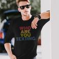 Who Are You Texting aying レトロ 70年代 ヴィンテージ 長袖Tシャツ 彼への贈り物