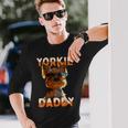 Yorkie Daddyヨーキー パパ 父の日 お父さん スウィート・ヨークシャー・テリア 長袖Tシャツ 彼への贈り物