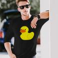 かわいいラバーダックイエローグラフィックかわいいラバーダック 長袖Tシャツ 彼への贈り物