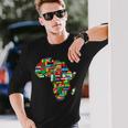アフリカの地図-アフリカの国の旗の贈り物が付いているアフリカの地図 長袖Tシャツ 彼への贈り物