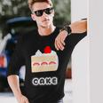 ショートケーキ『スイーツ ポップ』苺 イチゴのケーキ お菓子 おやつ 面白い かわいい 長袖Tシャツ 彼への贈り物