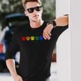 レインボー肉球 Lgbtq プライド ミニマル 長袖Tシャツ 彼への贈り物