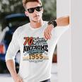 70歳の誕生日 ヴィンテージ 1955 70 Years Of Being Awesome レトロ 長袖Tシャツ 彼への贈り物