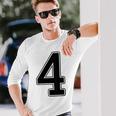 【バックプリント・背中側】4 数字 背番号 ユニフォーム ナンバー【ブラック／黒の文字】スポーツ 野球 サッカー 部活 長袖Tシャツ 彼への贈り物