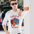 キッズ 消防署の消防車 小さな消防士ベンジャミン 長袖Tシャツ 彼への贈り物