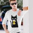 面白い黒猫はビールが大好きおもしろいビール好き 長袖Tシャツ 彼への贈り物