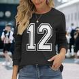12番の前面と背面にホワイトのプリント。 長袖Tシャツ 彼女への贈り物