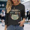 Daddy Est 2024 年生パパ 新米パパ 初めてのパパ 若いパパ 長袖Tシャツ 彼女への贈り物