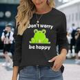 カエルのモチーフ面白いカエルのことわざは私にキスします Frog Motif Frogs Worry Hoppy 長袖Tシャツ 彼女への贈り物