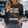 コモドドラゴンを愛するただの少年 男の子 キッズ 長袖Tシャツ 彼女への贈り物
