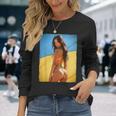 セクシーガールグラフィックtシャツ 「モダンピンナップガール&ウクライナ国旗」 長袖Tシャツ 彼女への贈り物