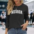 ネバダ州バーシティスタイル 長袖Tシャツ 彼女への贈り物