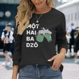 ベトナム ベトナム人 ベトナム語 モット・ハイ・バ・ドゾ ワン・ツー・スリー・チアーズ 長袖Tシャツ 彼女への贈り物