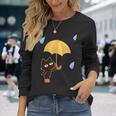 大人かわいい絵本の猫 雨の日 長袖Tシャツ 彼女への贈り物