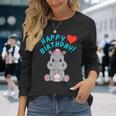 誕生日おめでとうギフト かわいいカバが彼女の誕生日を祝います 長袖Tシャツ 彼女への贈り物