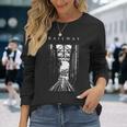 鉄道橋産業ヴィンテージ金属製列車機関車 Railway Train Bridge Industryintage 長袖Tシャツ 彼女への贈り物