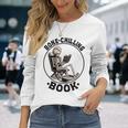 Bone-Chilling 本 スケルトン 読書 ブックワームブックラバーズ 長袖tシャツ 長袖Tシャツ 彼女への贈り物