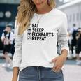 Eatleep Fix Heartsリピート心臓専門医心臓病学 長袖Tシャツ 彼女への贈り物
