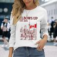 Elbows Up Canada Est 1867 カナダ国旗 カナダ地図 カナダ 長袖Tシャツ 彼女への贈り物