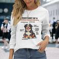 かわいい犬の説明 バーニーズ・マウンテン・ドッグの解剖学 長袖Tシャツ 彼女への贈り物
