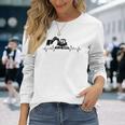 ショベル ハートビート 重機 オペレーター ハートビート 長袖Tシャツ 彼女への贈り物