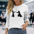 シルエット 剣道 合気道 日本 武道 剣闘士 扇子 長袖Tシャツ 彼女への贈り物